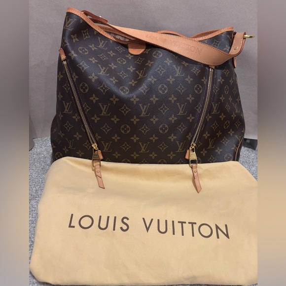 Louis Vuitton Handbags - Louis Vuitton Monogram Tote in Brown and Tan Leather Trim